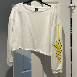 cropped nike sweatshirt